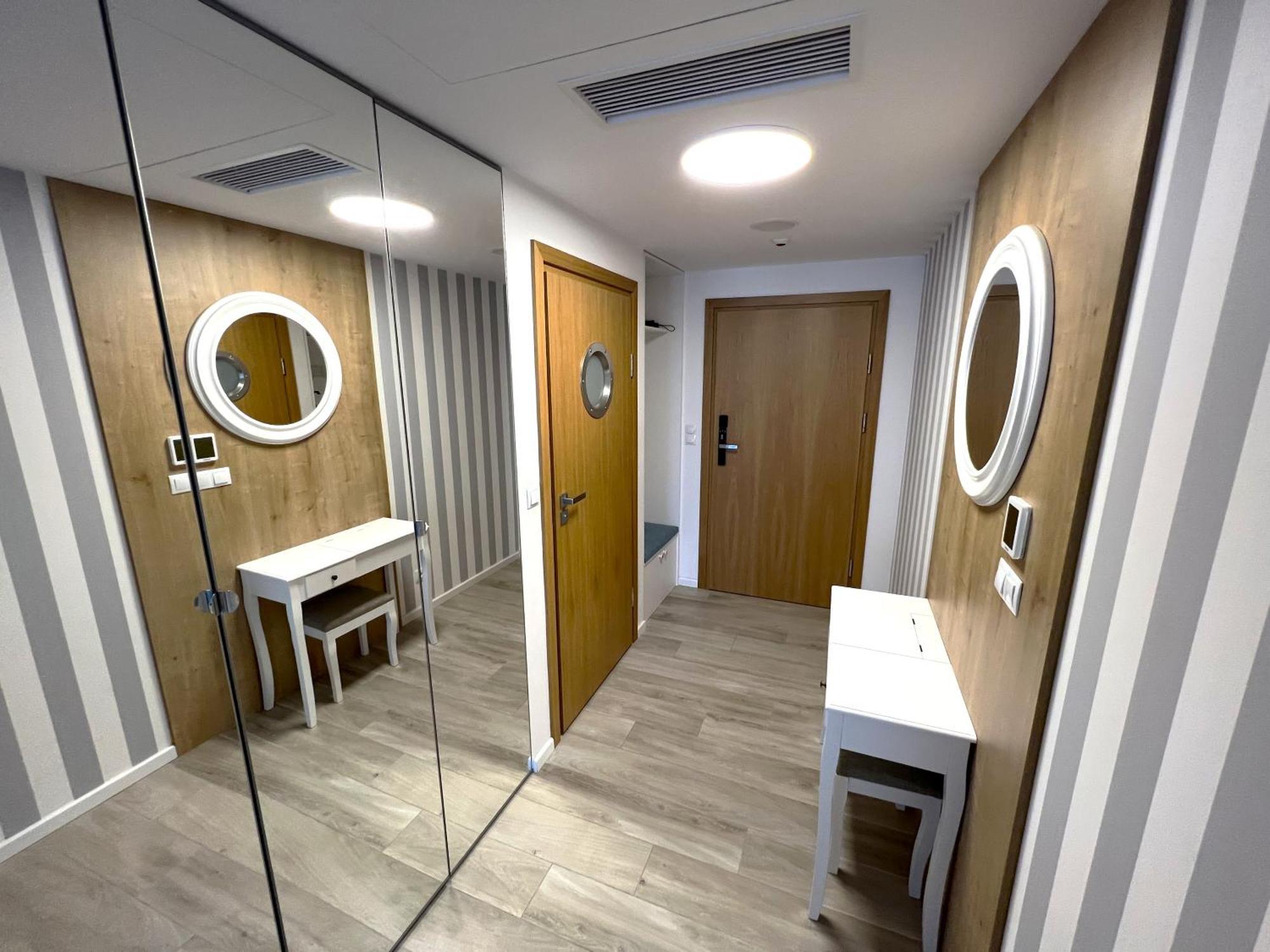 6 Pietro Seaside Lägenhet Kołobrzeg Exteriör bild